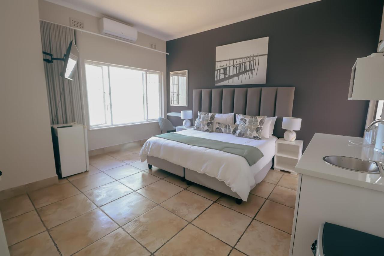 Ocean Rocks Villa, Umhlanga 德班 外观 照片