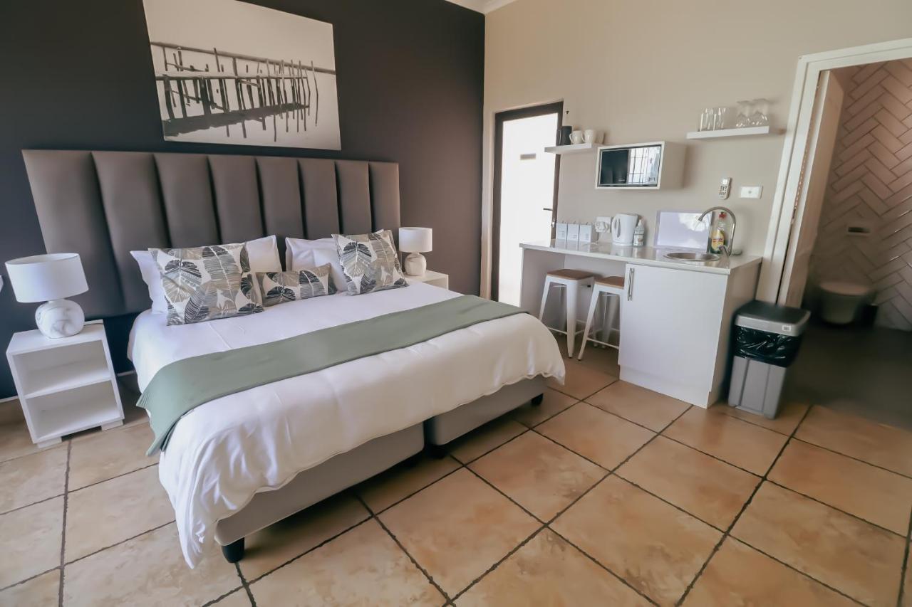 Ocean Rocks Villa, Umhlanga 德班 外观 照片
